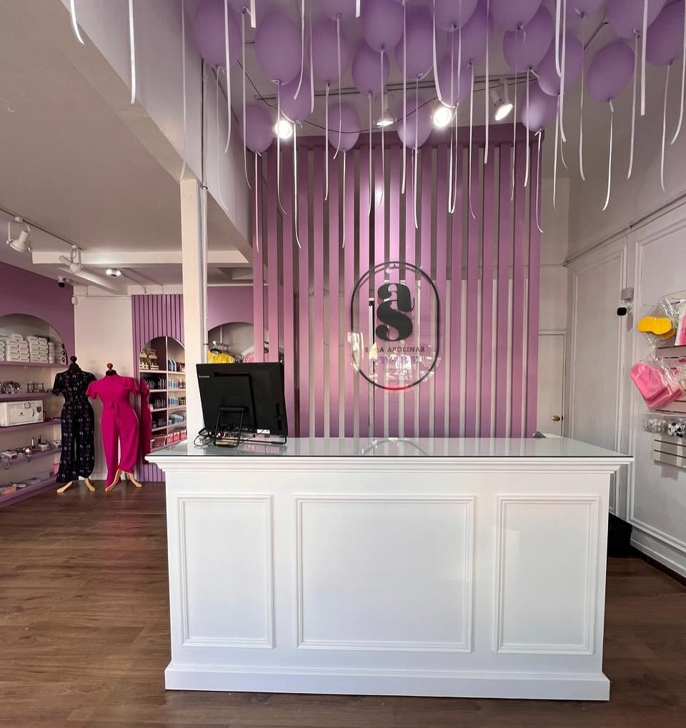 Tienda Sara Apolinar, diseño comercial de ELHE Interiorismo